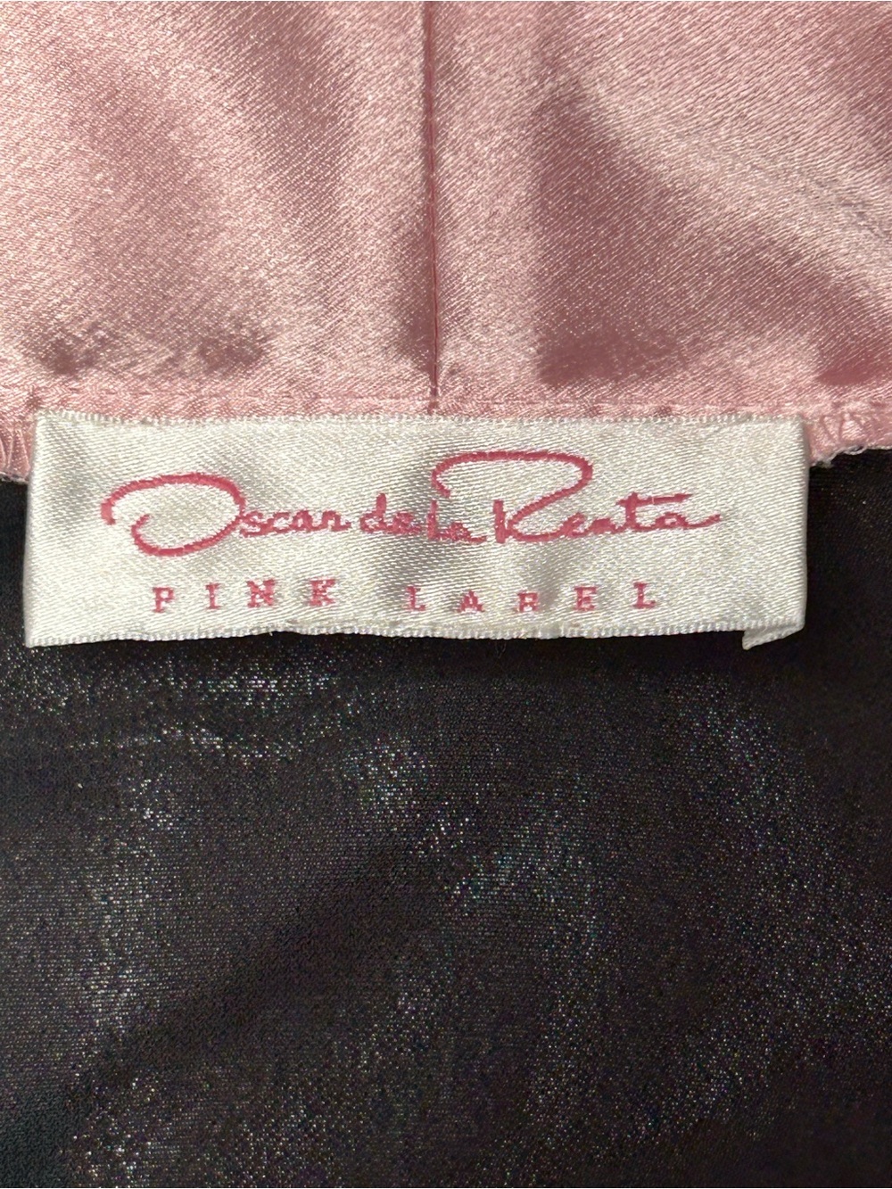 Oscar De La Renta Pink Label Black and Pink Satin Embroidered Floral Kimono Robe - Picture 3 of 3